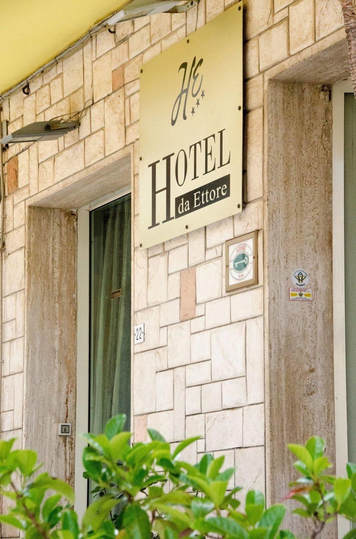 Hotel Da Ettore - Salento Selection ปอร์โตเชซาเรโอ ภายนอก รูปภาพ